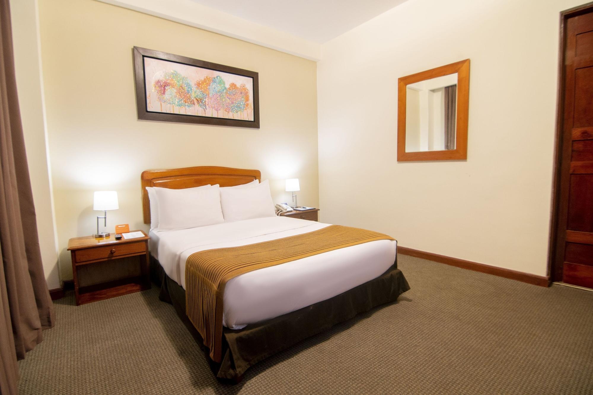 El Dorado Classic Hotel Iquitos Extérieur photo