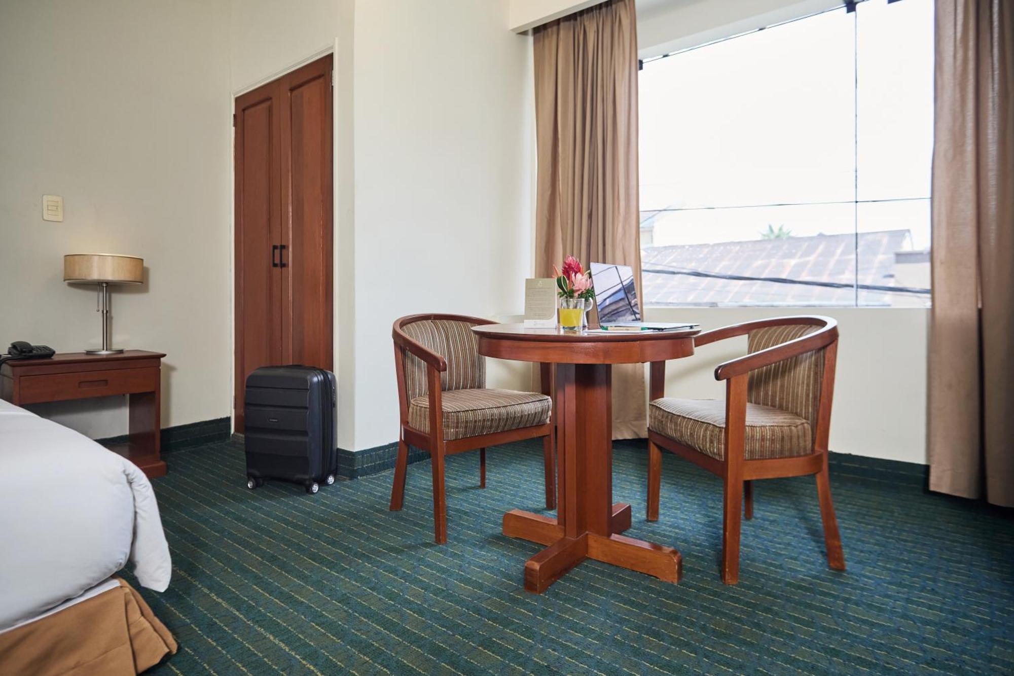 El Dorado Classic Hotel Iquitos Extérieur photo
